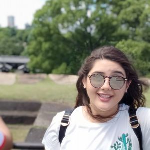 Meet your Posher, Abril